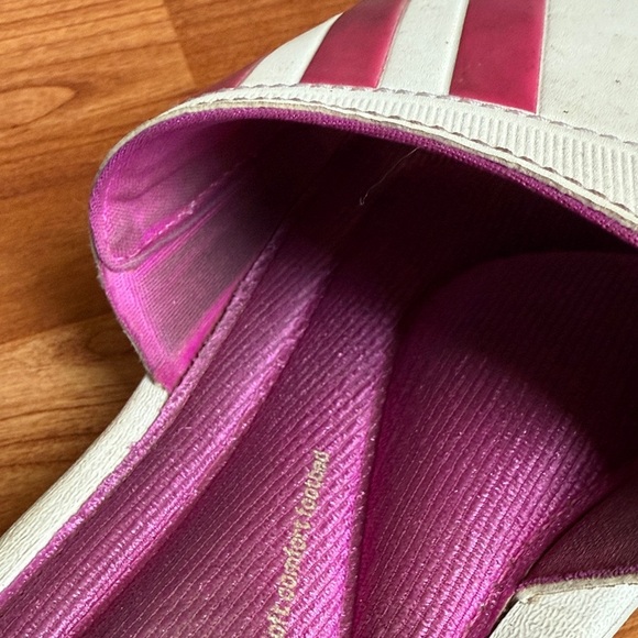 Adidas Women's Pink and White Slide Sandals Sporty Size 9 Logo Used Slip On - Picture 4 of 5